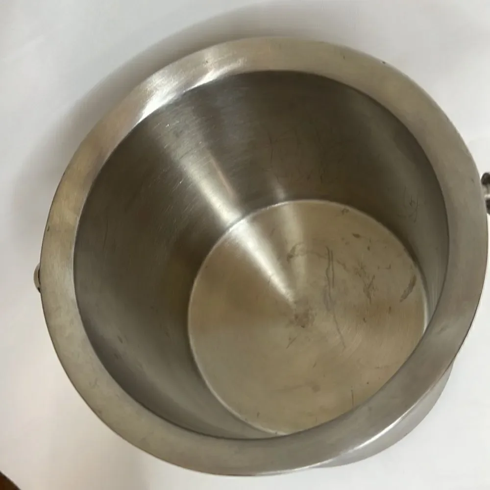 Ice Bucket Vintage Silver Metal Lid Handle Ice Scoop 12 Cup 7 In Tall 7 In Round